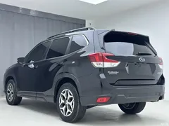 2022 Subaru Forester 2.0i AWD Luxury EyeSight, чёрный — фото 4