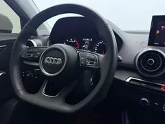 2022 Audi Q2L 35 TFSI Sport, белый — фото 10