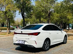 2023 Changan Eado PLUS 1.4T GDI DCT Premium, белый — фото 7