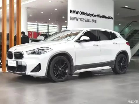 2021 BMW X2 sDrive25i Leading M Sport Package
