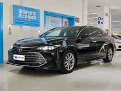 2021 Toyota Avalon 2.5L Luxury, чёрный — фото 1