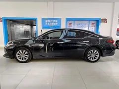 2021 Toyota Avalon 2.5L Luxury, чёрный — фото 3