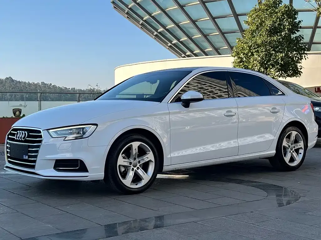 2020 Audi A3 Sedan 35 TFSI VI
