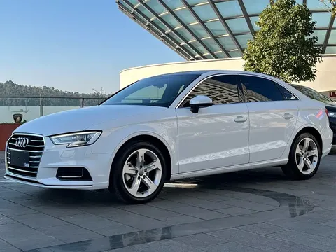 2020 Audi A3 Sedan 35 TFSI VI
