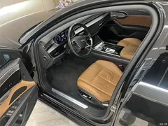 2023 Audi A8 A8L 45 TFSI quattro luxury model — фото 23