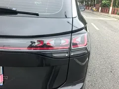 2023 Volkswagen Tayron 380TSI 4WD R-Line — фото 17
