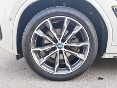 2022 BMW X3 xDrive30i M, белый — фото 4