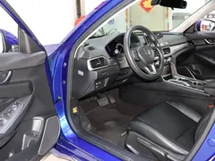 2018 Honda Accord Hybrid 2.0L VI, синий — фото 9