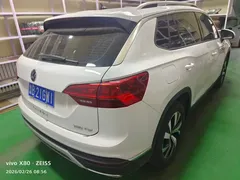 2022 Volkswagen Tayron 280TSI 2WD Luxury, белый — фото 4