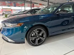 2023 Honda Accord 2.0L e:PHEV Flagship, зелёный — фото 4