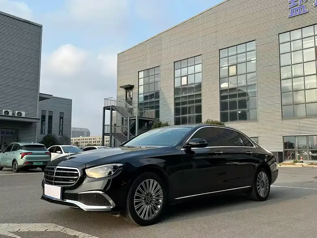 2022 Mercedes-Benz E-Class E 300 L Fashion
