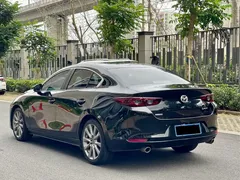 2021 Mazda 3 2.0L AT, чёрный — фото 7