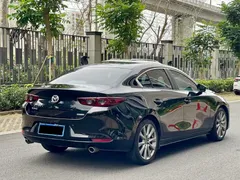 2021 Mazda 3 2.0L AT, чёрный — фото 9