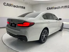 2021 BMW 5 Series 530Li Leading M Sport Package, белый — фото 5