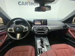2021 BMW 5 Series 530Li Leading M Sport Package, белый — фото 13