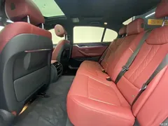 2021 BMW 5 Series 530Li Leading M Sport Package, белый — фото 23
