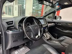 2020 Toyota Vellfire Hybrid 2.5L HV Premium — фото 10