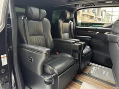 2020 Toyota Vellfire Hybrid 2.5L HV Premium — фото 16