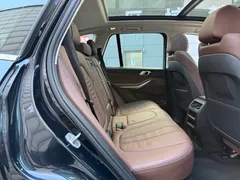 2021 BMW X5 xDrive30i M, чёрный — фото 13