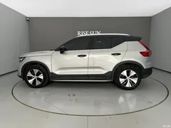 2023 Volvo XC40 B3 Zhiyuan Luxury — фото 4