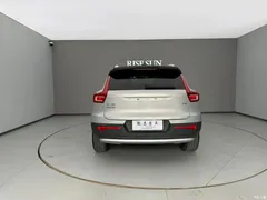 2023 Volvo XC40 B3 Zhiyuan Luxury — фото 11