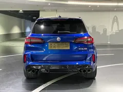 2022 BMW X5 M, синий — фото 19