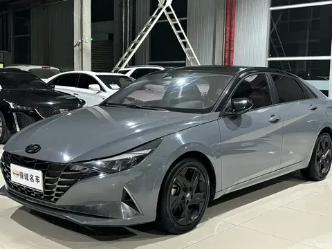 2021 Hyundai Elantra 1.5L CVT LUX Premium