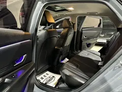 2021 Hyundai Elantra 1.5L CVT LUX Premium — фото 9