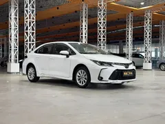 2021 Toyota Corolla 1.2T S-CVT Pioneer, белый — фото 2