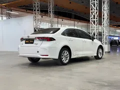 2021 Toyota Corolla 1.2T S-CVT Pioneer, белый — фото 3