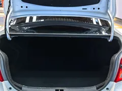 2022 Toyota YARiS L 1.5L CVT Luxury PLUS — фото 20