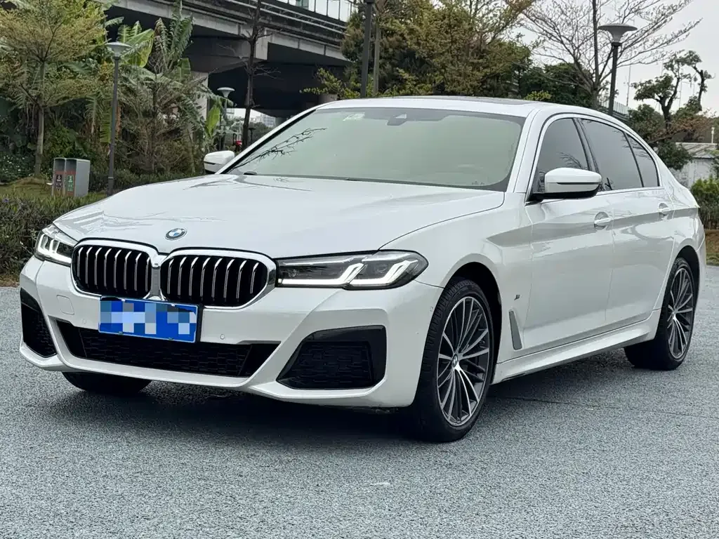 2022 BMW 5 Series 530Li M Sport Package