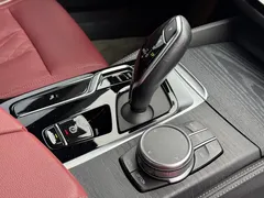 2022 BMW 5 Series 530Li M Sport Package, белый — фото 12