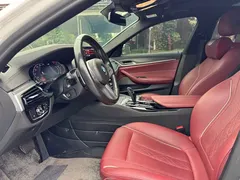 2022 BMW 5 Series 530Li M Sport Package, белый — фото 14
