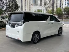 2021 Toyota Vellfire Hybrid 2.5L HV Luxury, белый — фото 5