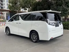2021 Toyota Vellfire Hybrid 2.5L HV Luxury, белый — фото 6