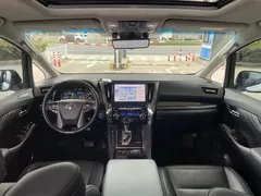 2021 Toyota Vellfire Hybrid 2.5L HV Luxury, белый — фото 8