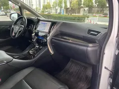 2021 Toyota Vellfire Hybrid 2.5L HV Luxury, белый — фото 11