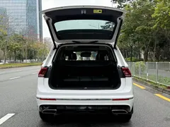 2021 Volkswagen Tiguan L 430PHEV PHEV Premium, белый — фото 18