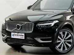 2022 Volvo XC90 B6 Zhiyi Luxury 7-seater, чёрный — фото 2