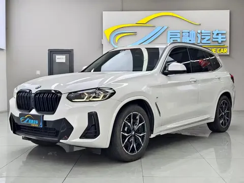 2022 BMW X3 xDrive25i M