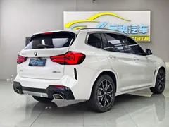 2022 BMW X3 xDrive25i M, белый — фото 10