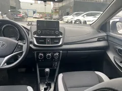 2022 Toyota Yaris L Zhixuan X 1.5L CVT PLUS, белый — фото 8