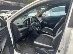 2022 Toyota Yaris L Zhixuan X 1.5L CVT PLUS, белый — фото 10