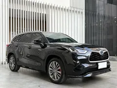 2023 Toyota Highlander 2.5L Smart Hybrid 4WD Premium 7, чёрный — фото 3