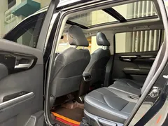 2023 Toyota Highlander 2.5L Smart Hybrid 4WD Premium 7, чёрный — фото 6