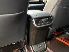 2023 Toyota Highlander 2.5L Smart Hybrid 4WD Premium 7, чёрный — фото 13