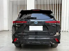 2023 Toyota Highlander 2.5L Smart Hybrid 4WD Premium 7, чёрный — фото 18