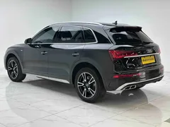 2021 Audi Q5L 40 TFSI, чёрный — фото 10
