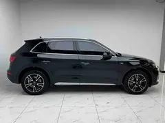 2021 Audi Q5L 40 TFSI, чёрный — фото 17